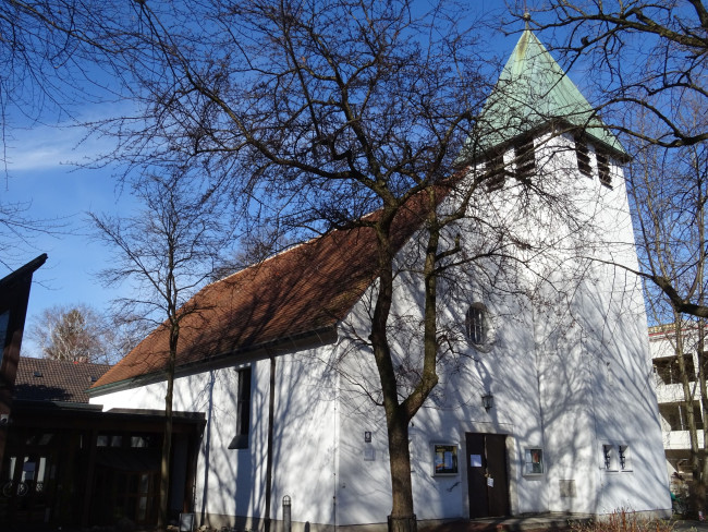 Kirche Westseite