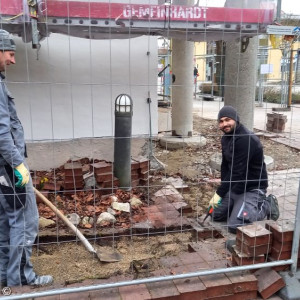 Umbau 24.3 Abfluss Regenwasser Vordach